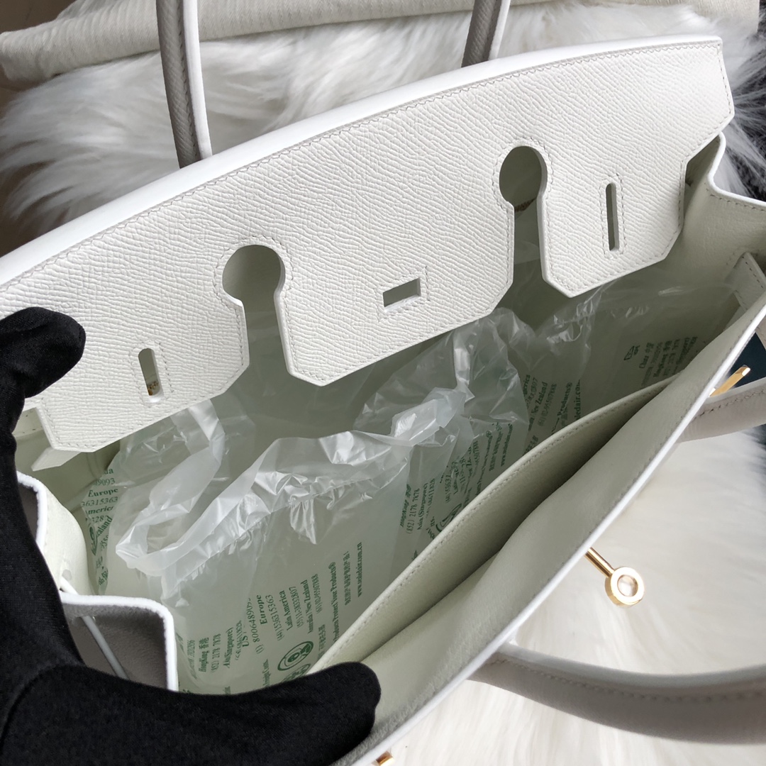 에르메스 버킨백30 화이트 금장 앱송